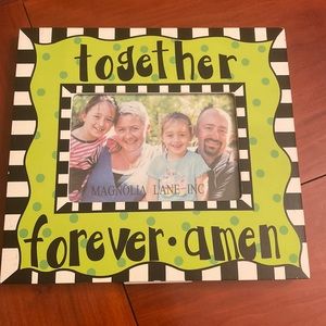 Magnolia Land Photo Frame